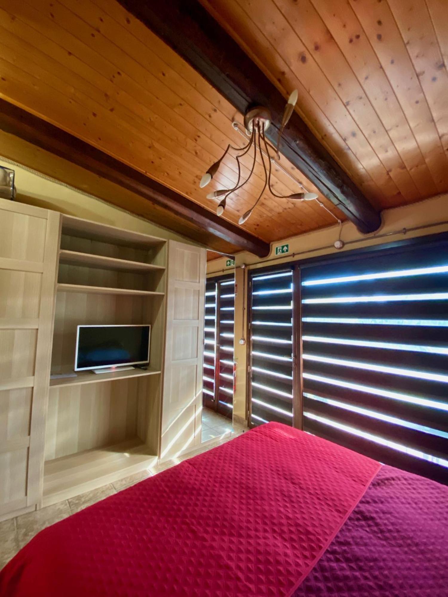 Residence Delle Rose بارولو المظهر الخارجي الصورة